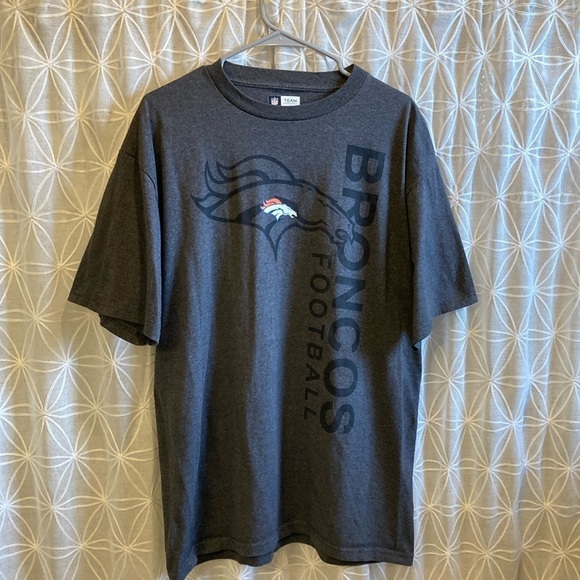 Denver Broncos T-shirt - Picture 6 of 6